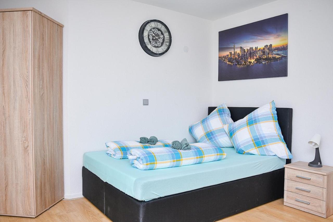 Ruhige Wohnung Im . Private Parkplatz ,Balkon ,Netflix Nuremberg Exterior photo